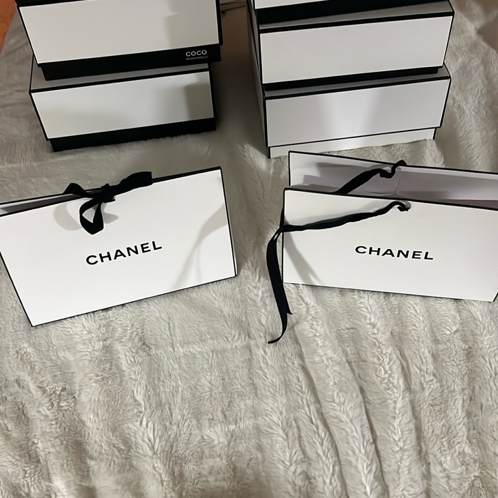 Chanel gift box set of 2